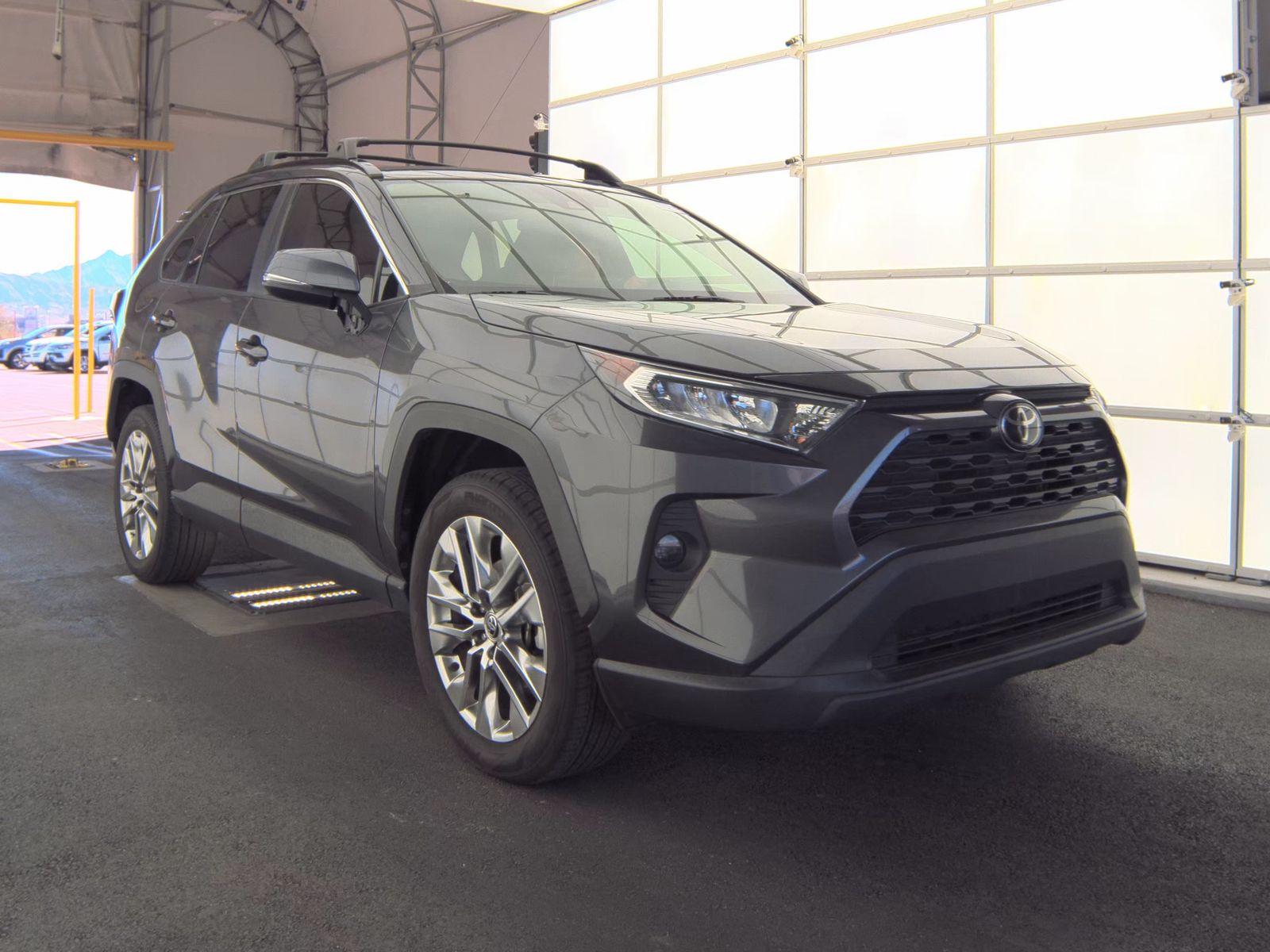 2020 Toyota RAV4 XLE Premium FWD