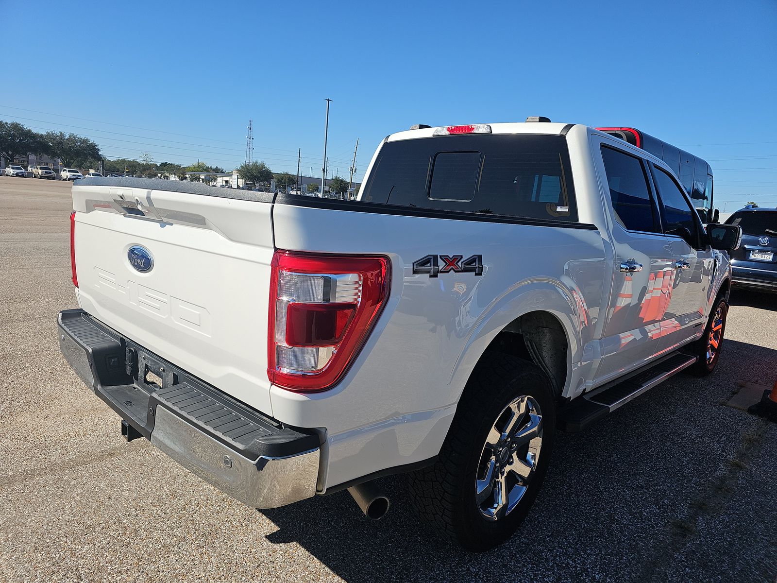 2023 Ford F-150 Hybrid Lariat AWD