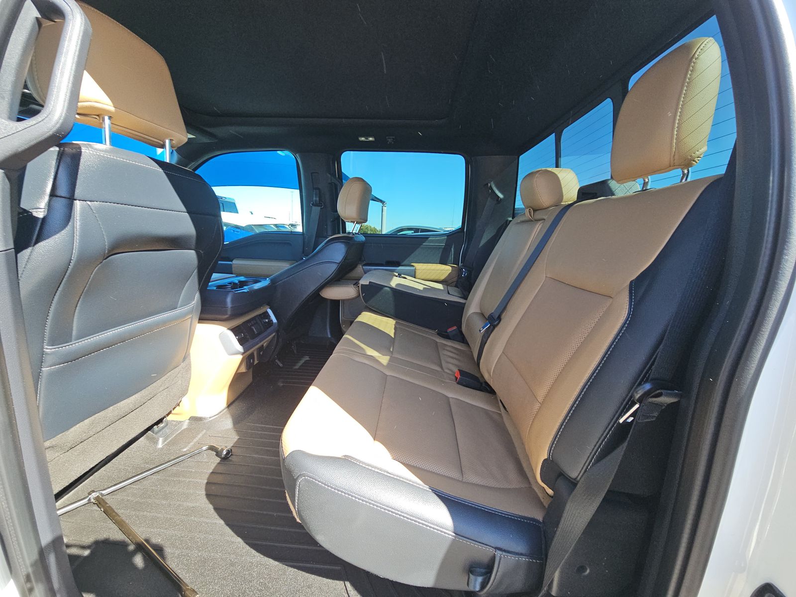 2023 Ford F-150 Hybrid Lariat AWD