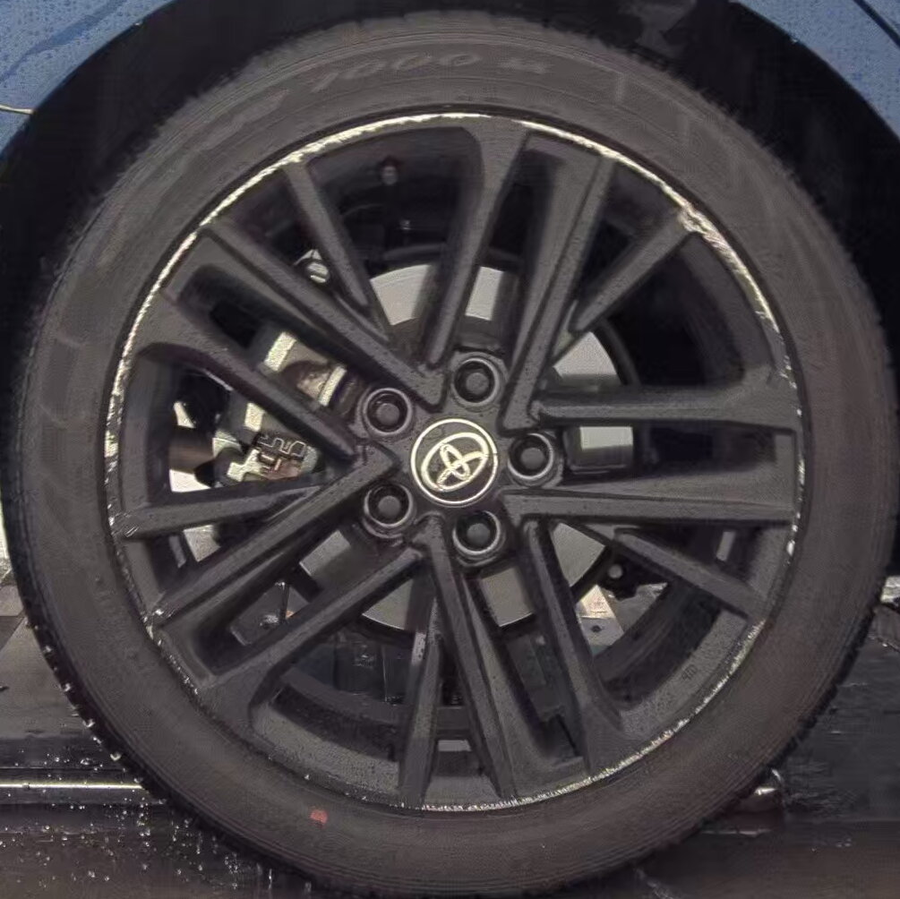 2025 Toyota Camry SE FWD