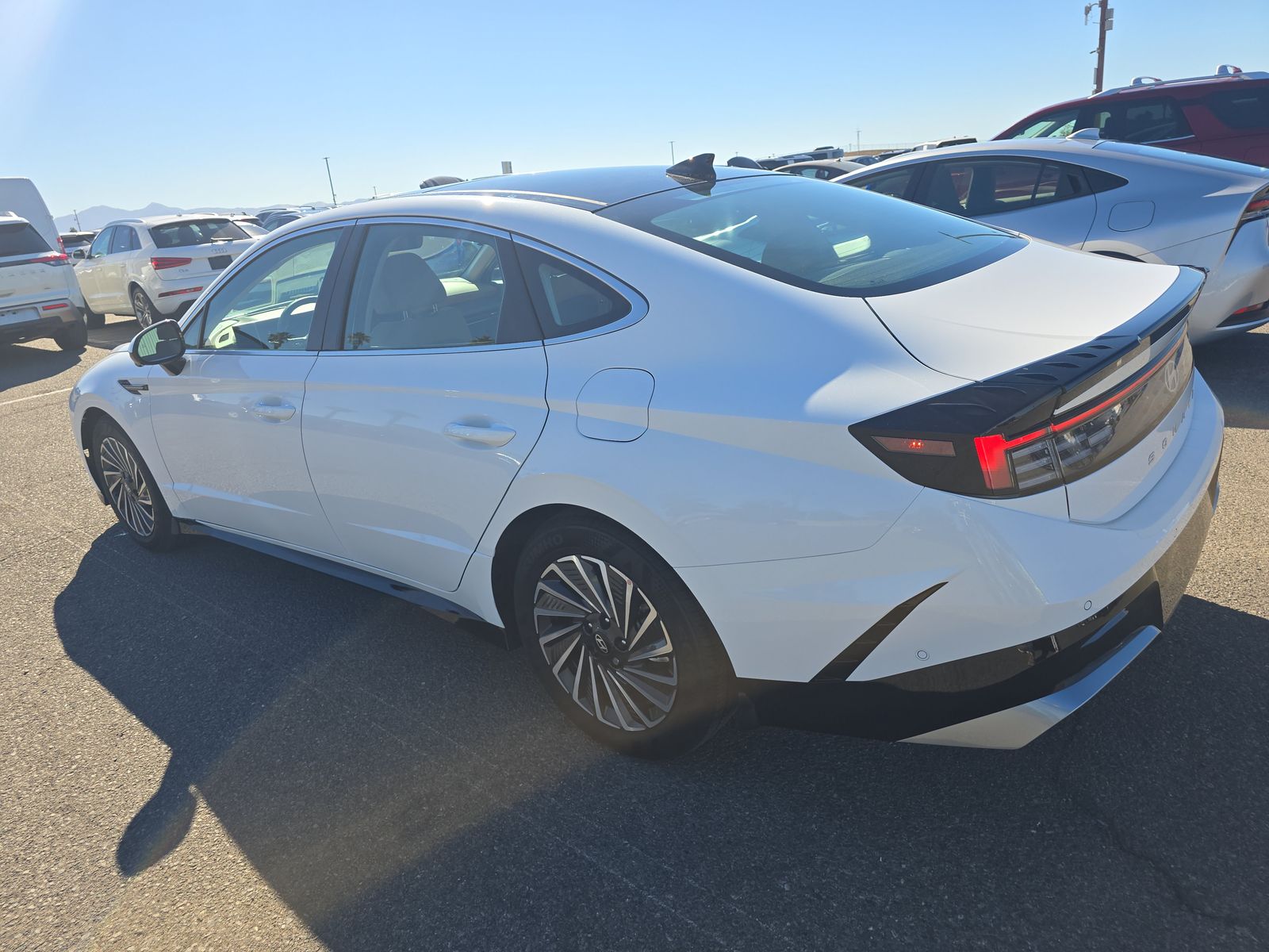 2025 Hyundai Sonata Hybrid Limited FWD