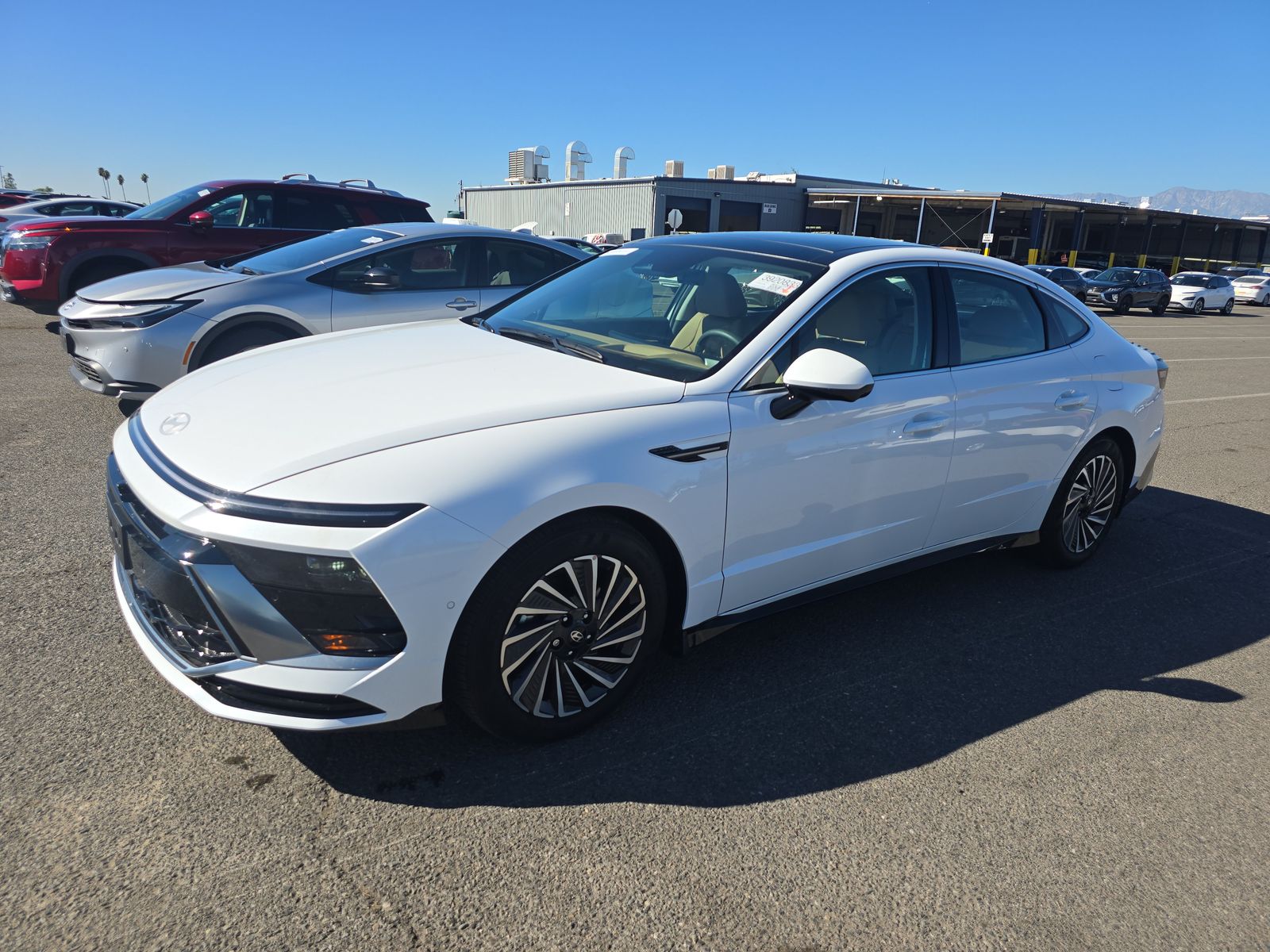 2025 Hyundai Sonata Hybrid Limited FWD