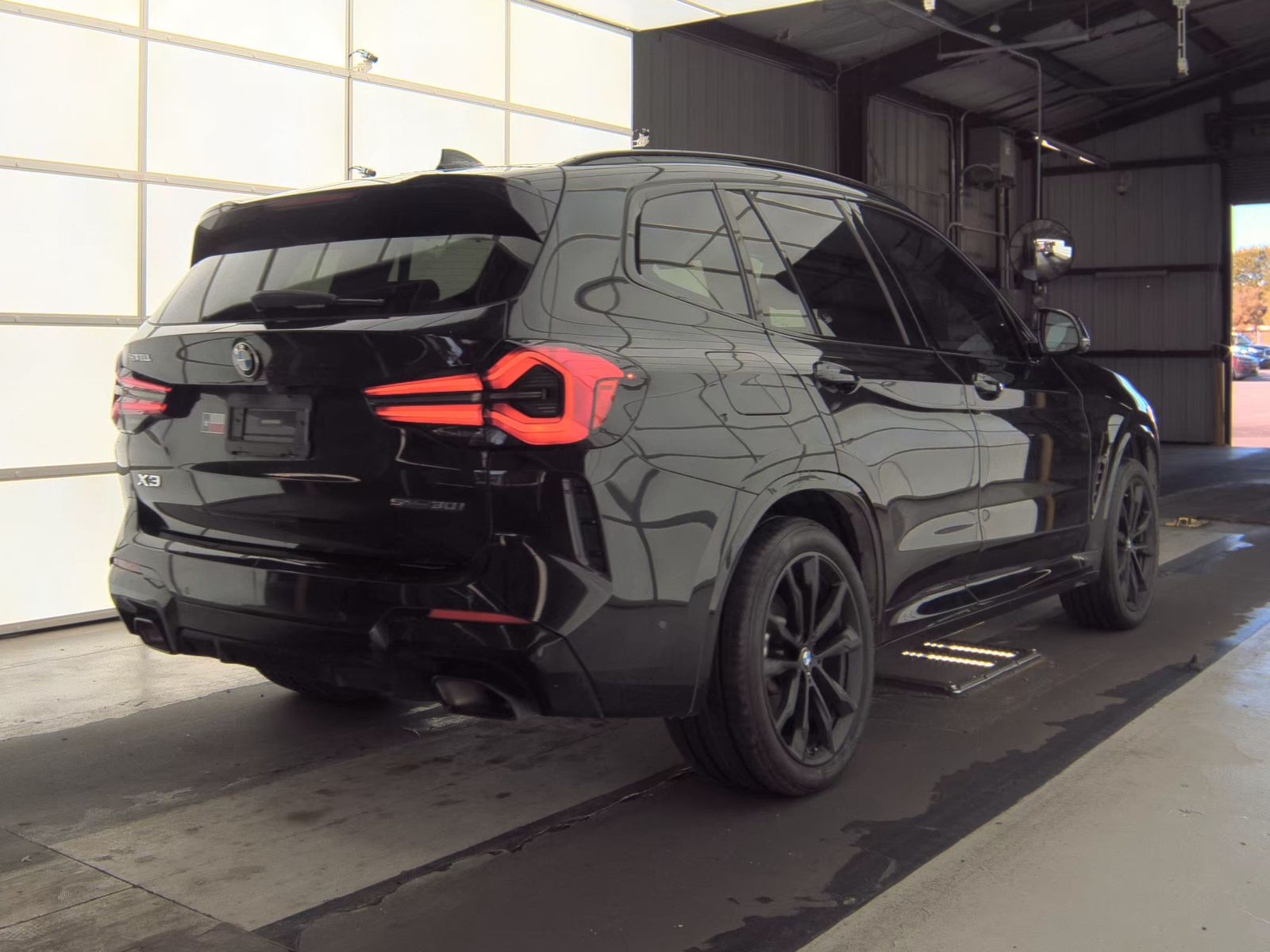 2023 BMW X3 sDrive30i RWD