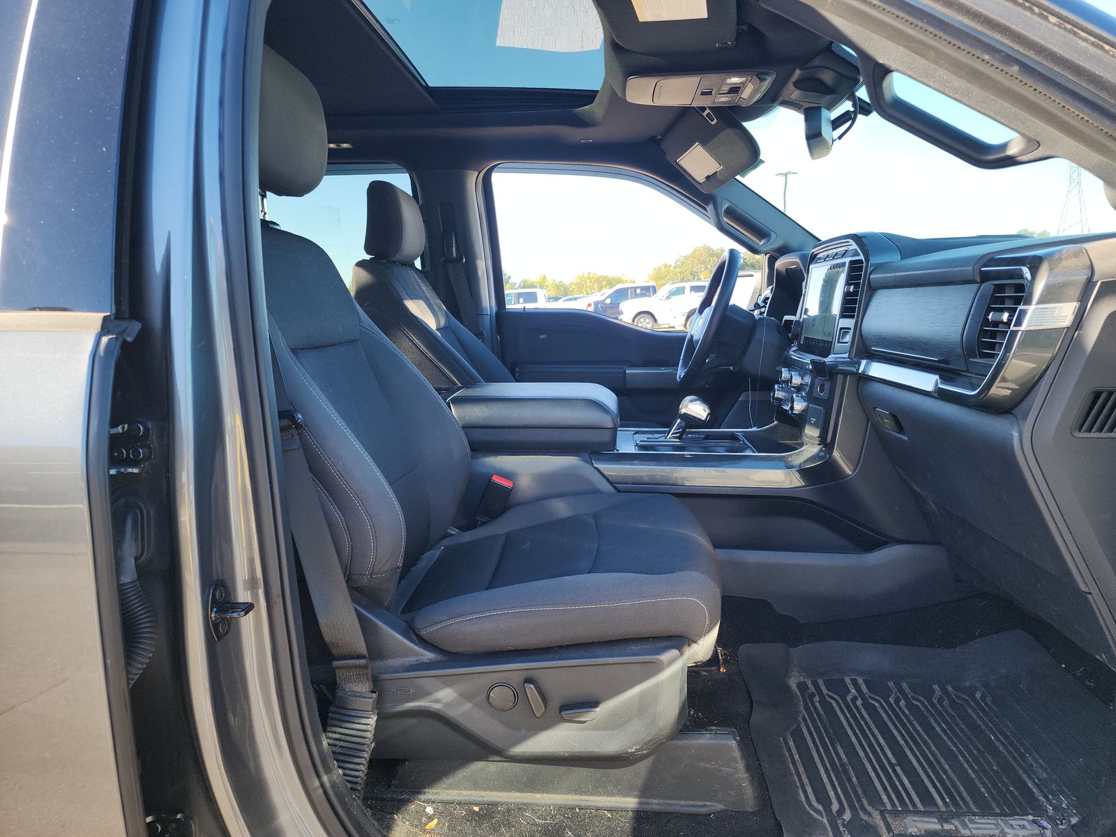 2023 Ford F-150 Hybrid XLT AWD