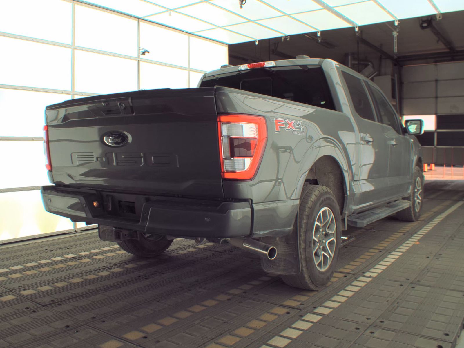 2022 Ford F-150 Lariat AWD