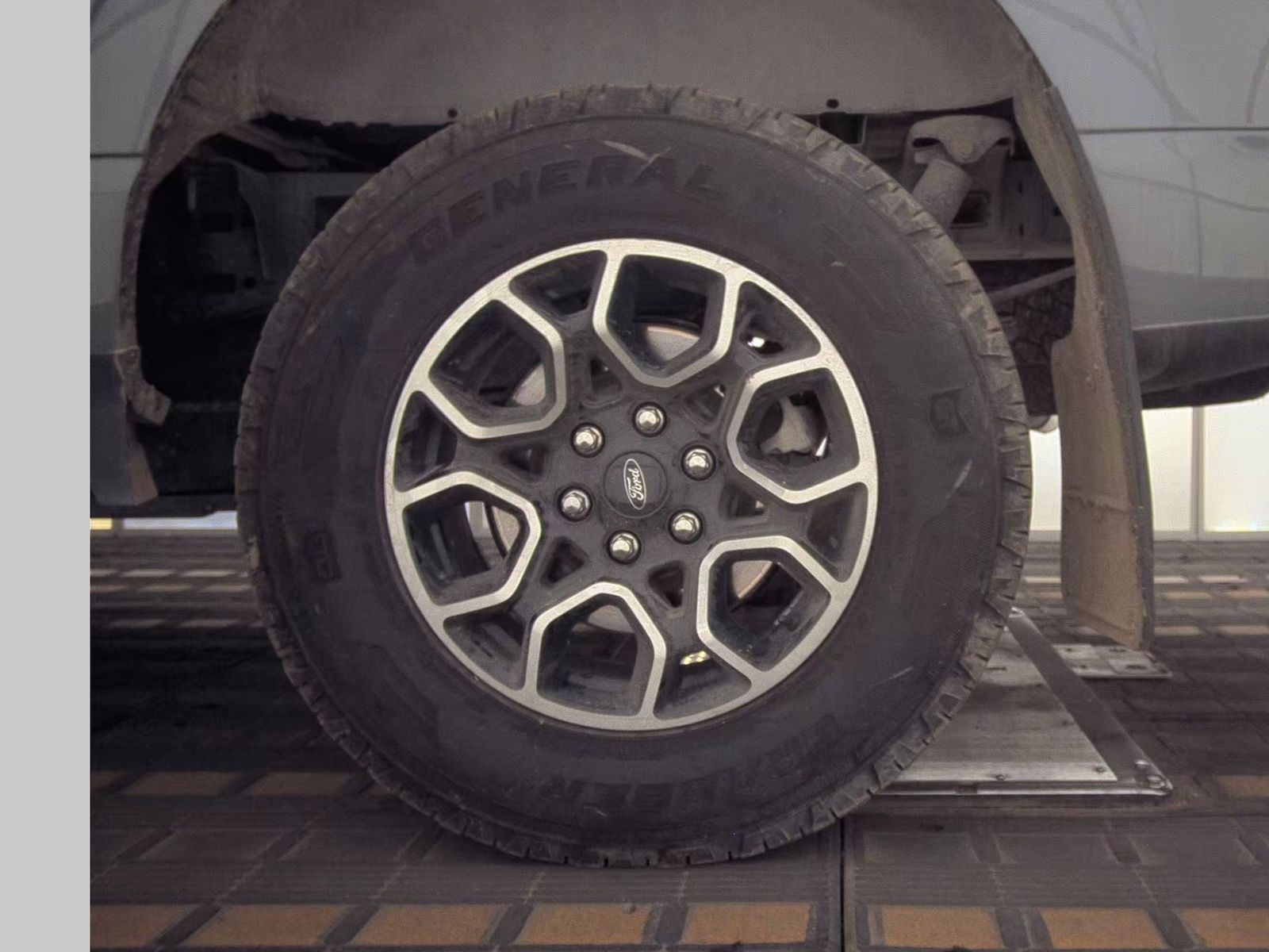 2022 Ford F-150 Lariat AWD