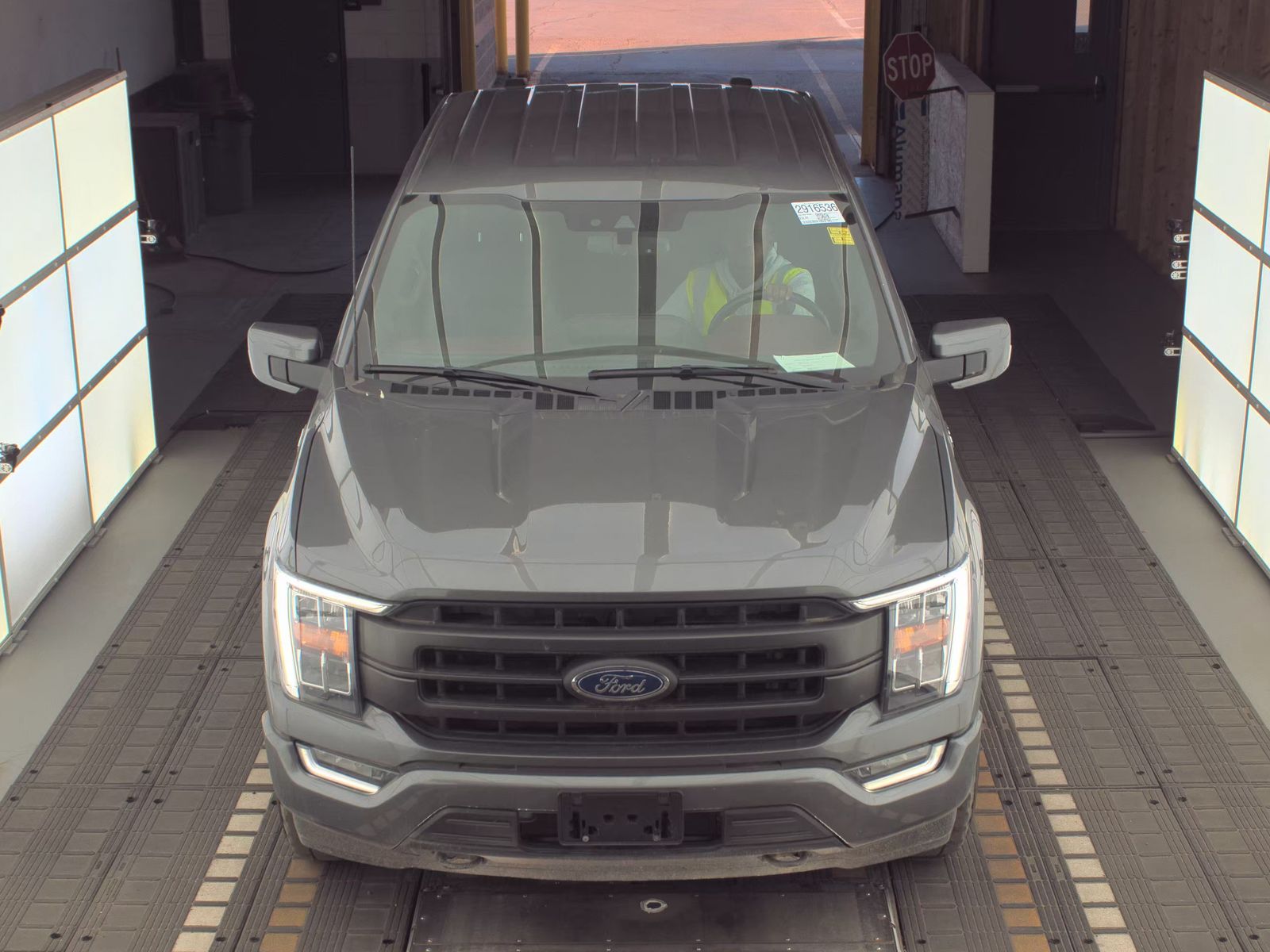2022 Ford F-150 Lariat AWD