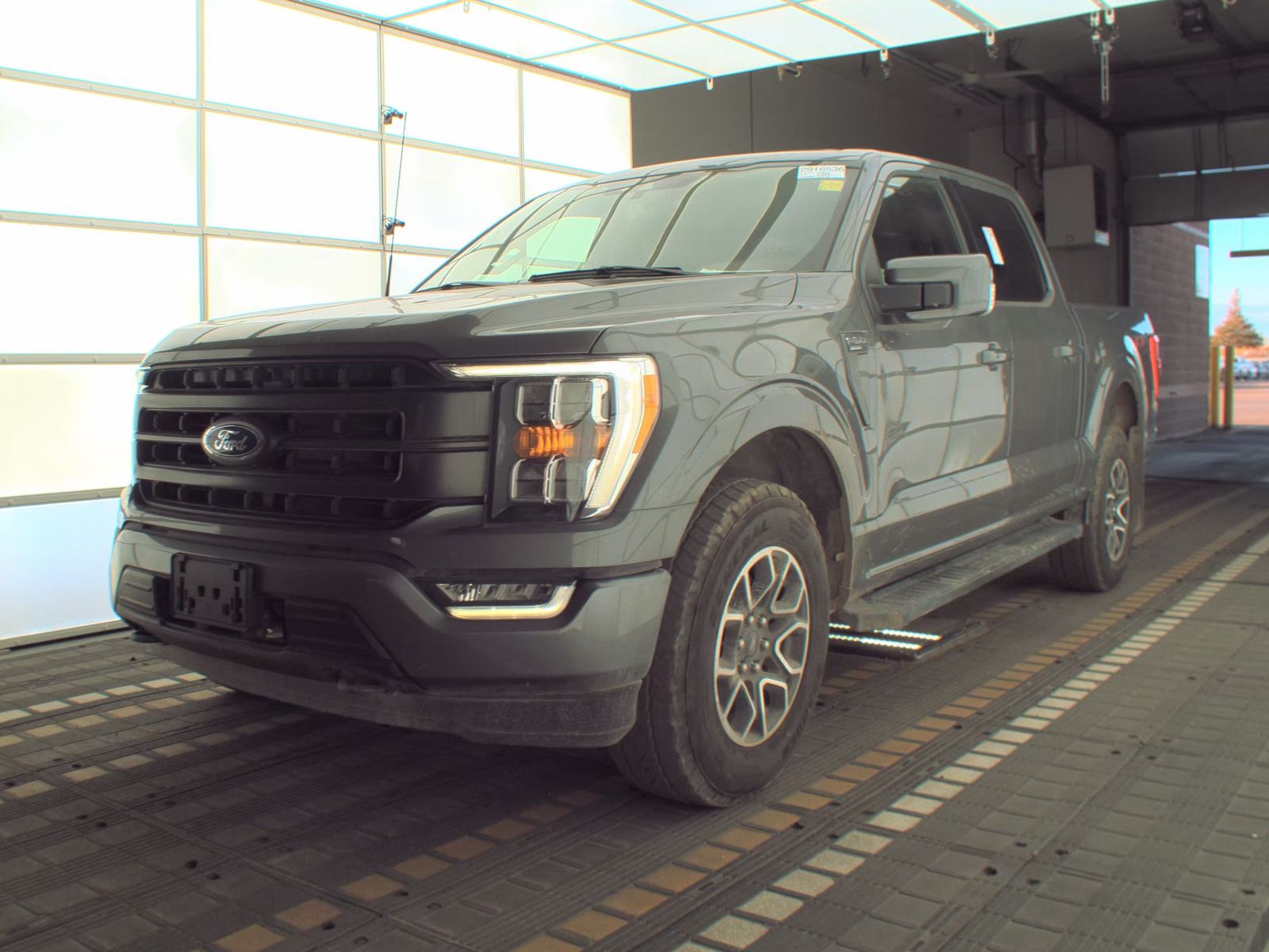 2022 Ford F-150 Lariat AWD