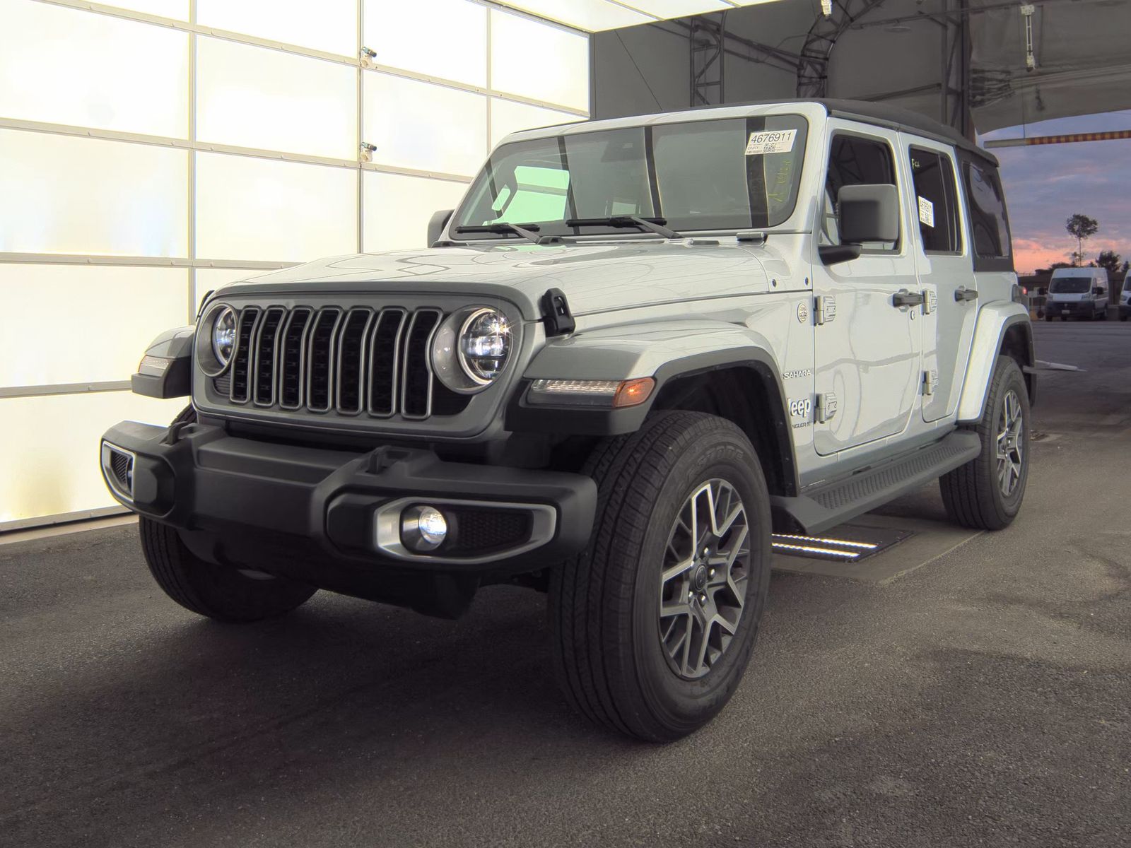 2024 Jeep Wrangler Sahara AWD