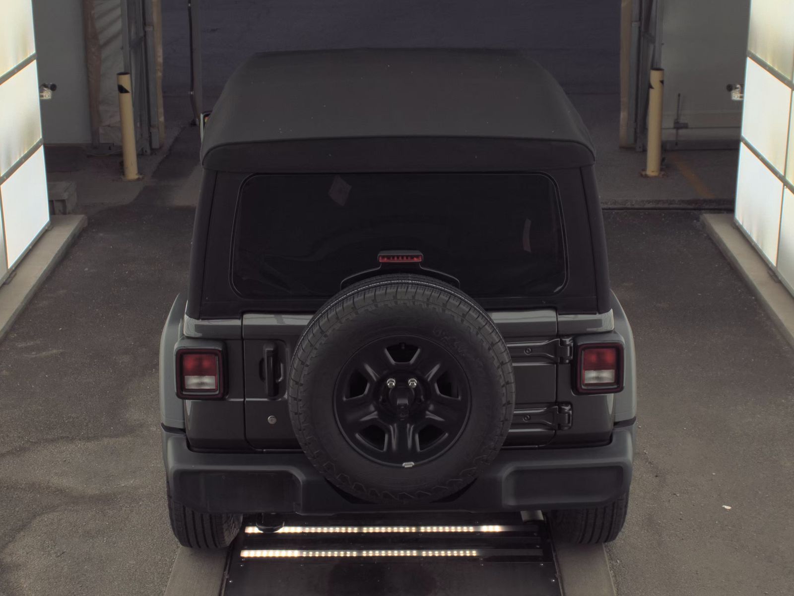 2024 Jeep Wrangler Sport AWD