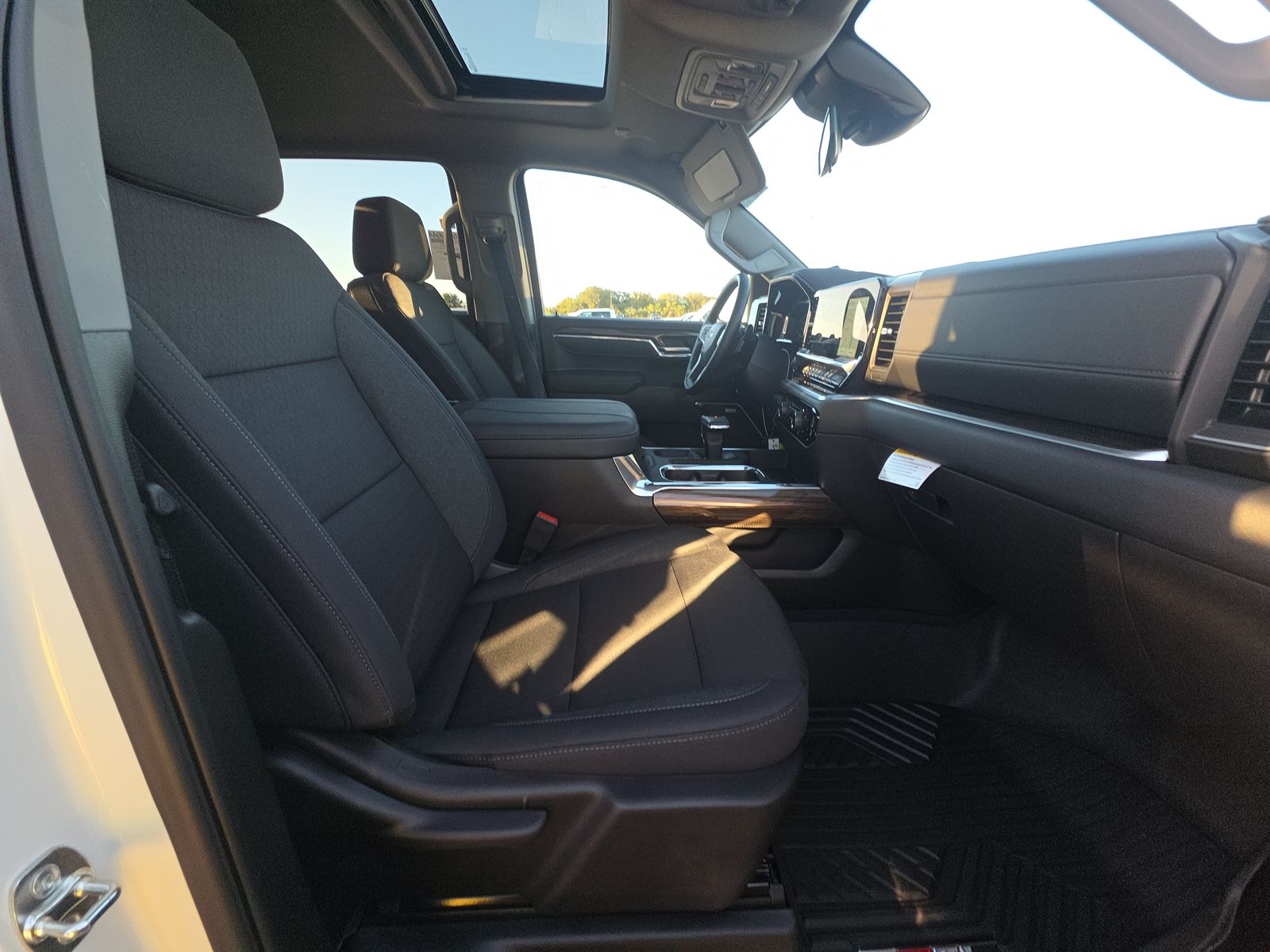 2025 Chevrolet Silverado 1500 LT Trail Boss AWD