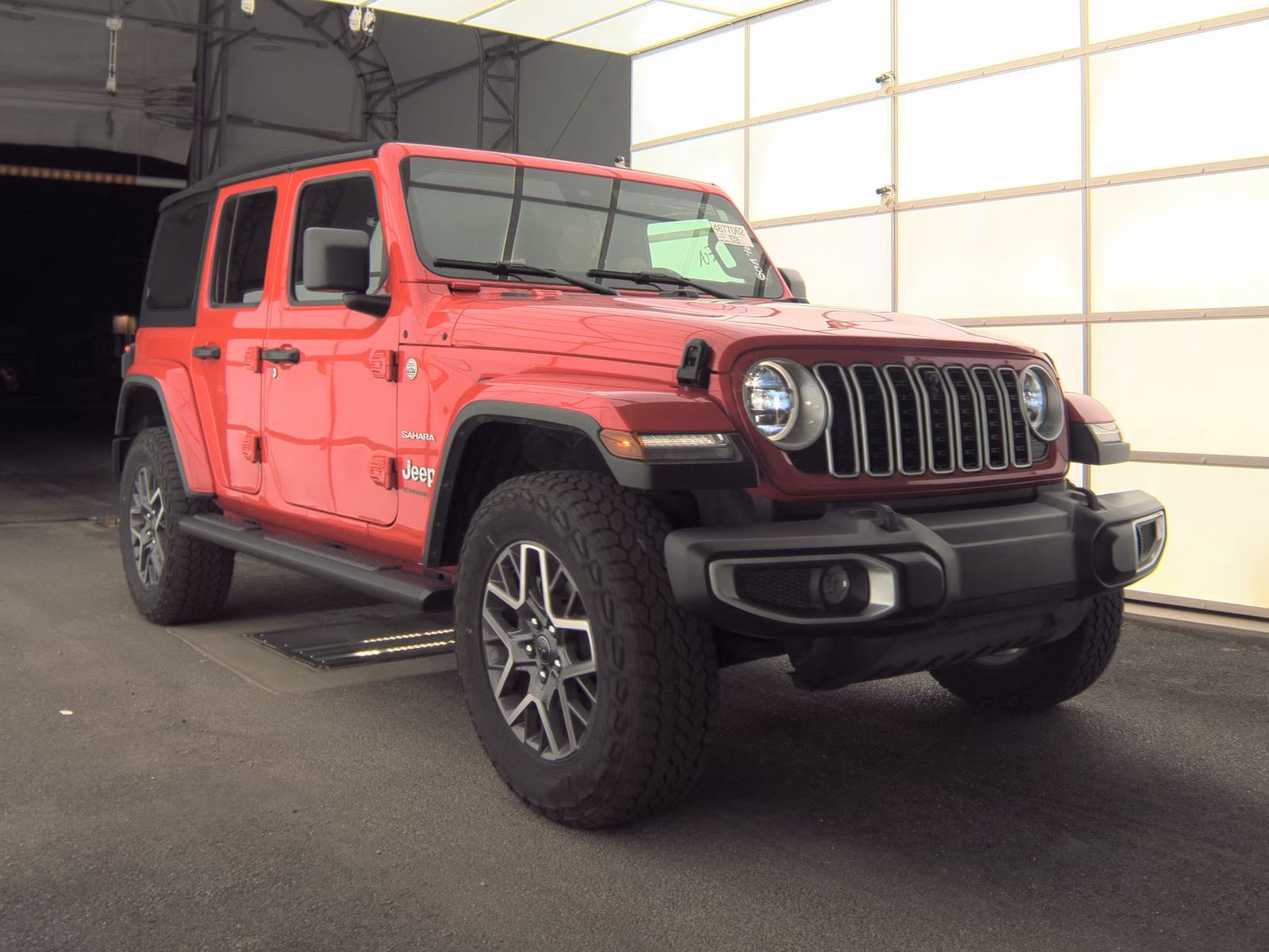 2024 Jeep Wrangler Sahara AWD
