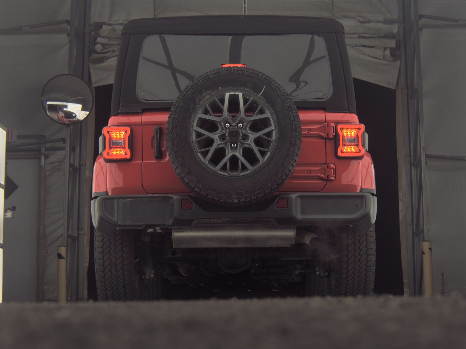 2024 Jeep Wrangler Sahara AWD