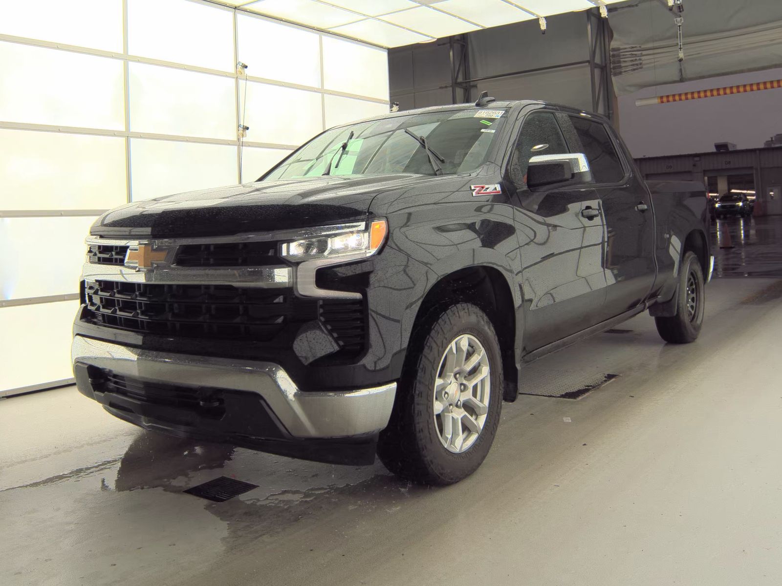 2023 Chevrolet Silverado 1500 LT AWD
