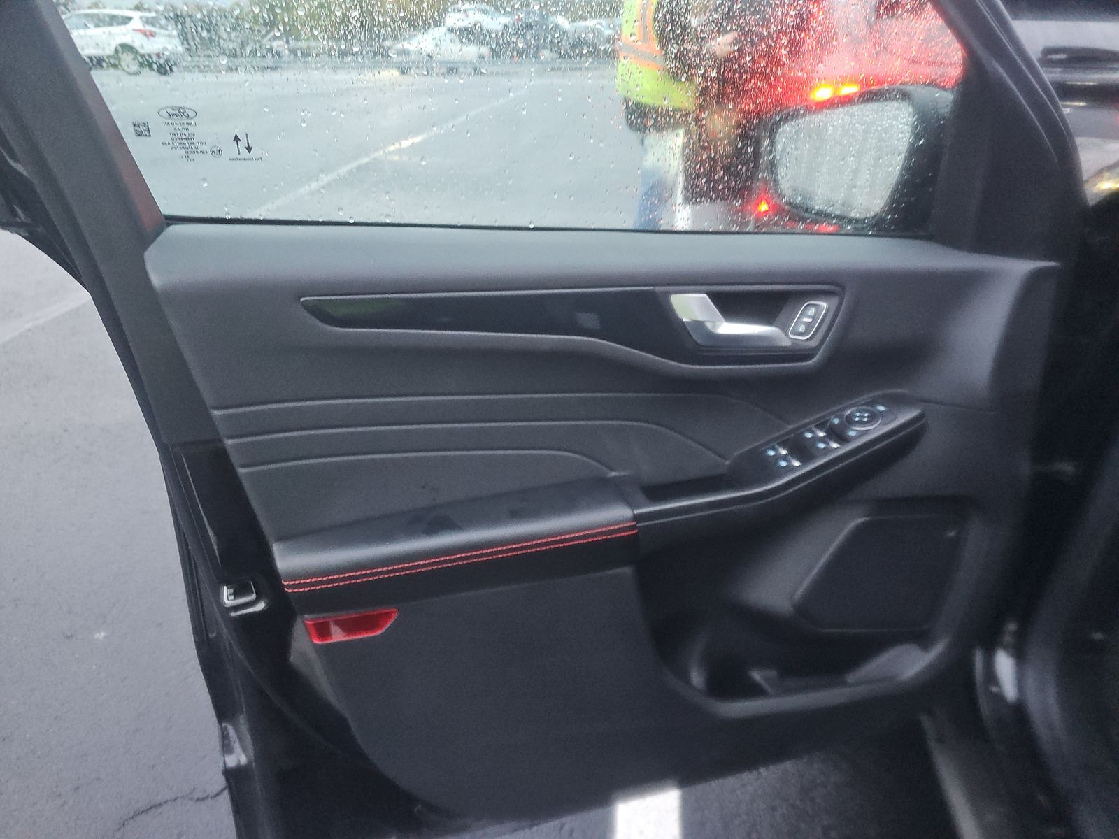 2025 Ford Escape Hybrid ST-Line Elite AWD