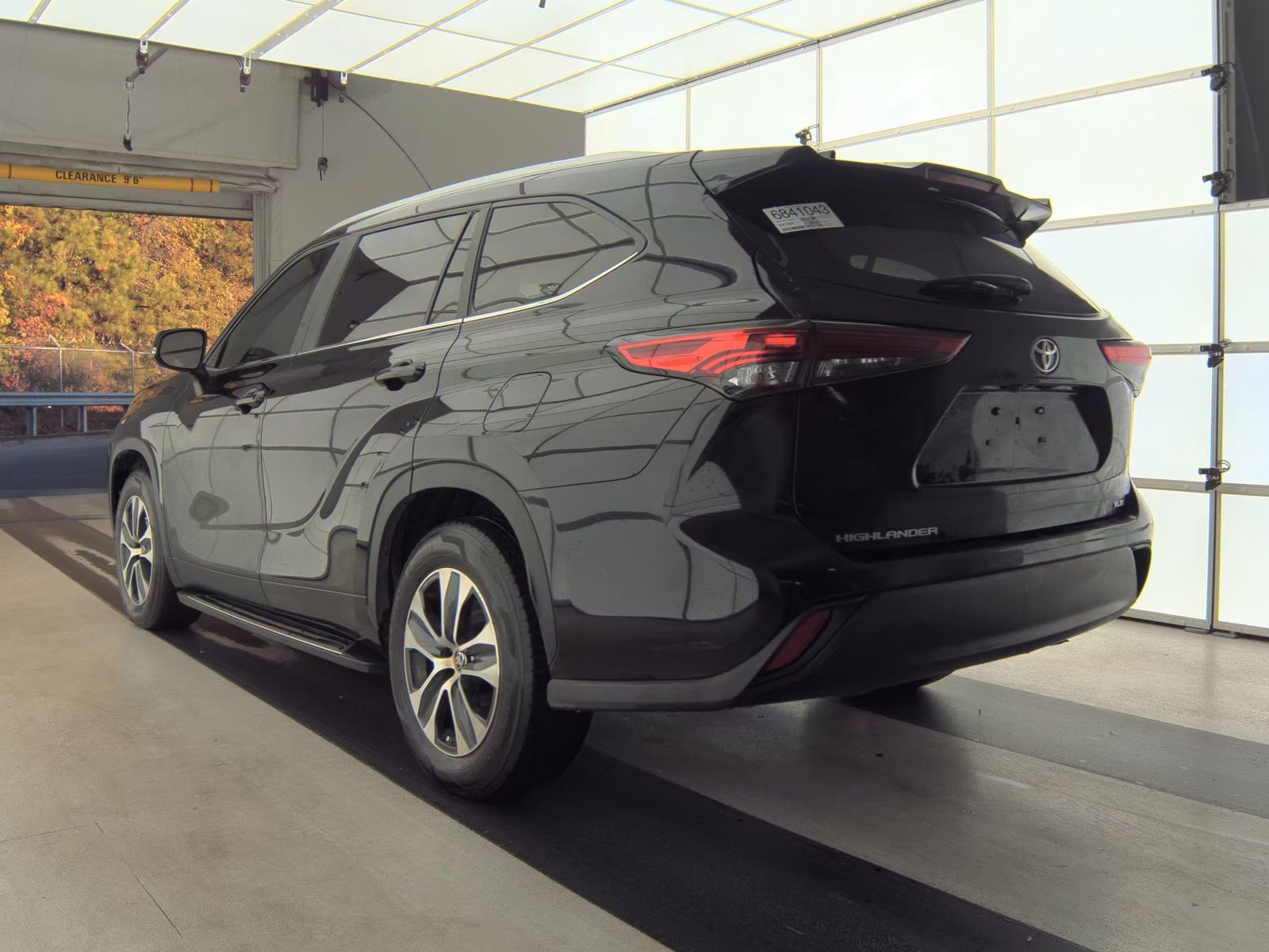 2023 Toyota Highlander XLE FWD