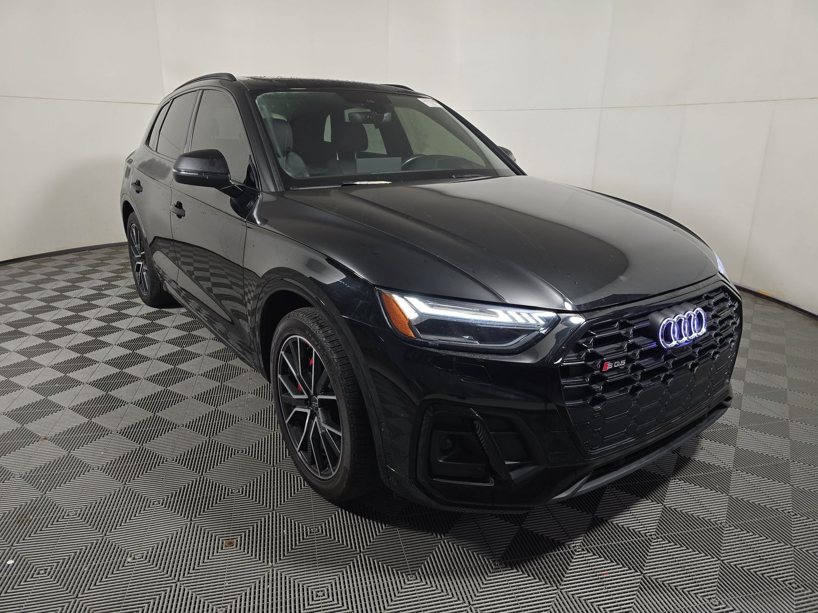 2023 Audi SQ5 Prestige AWD