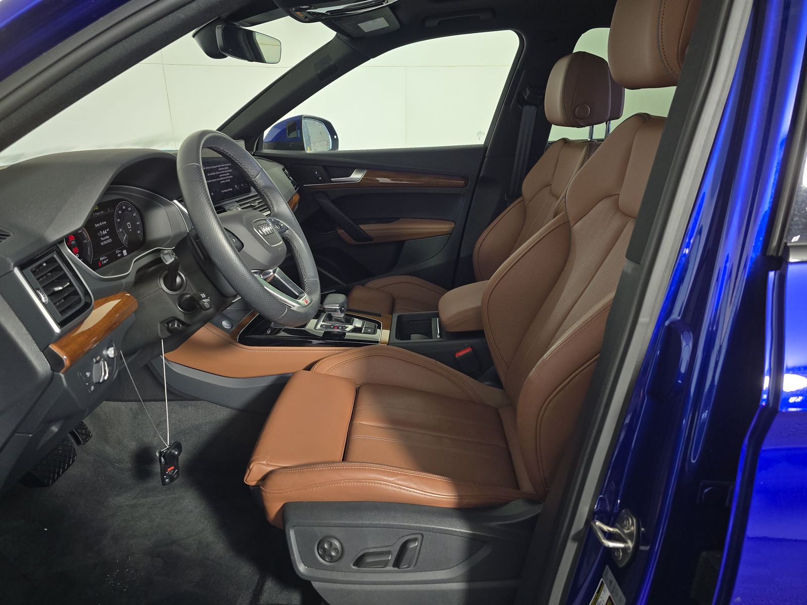 2024 Audi Q5 e Plug-In Hybrid S line Prestige AWD