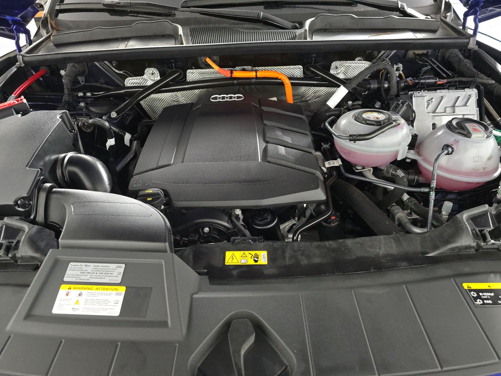 2024 Audi Q5 e Plug-In Hybrid S line Prestige AWD