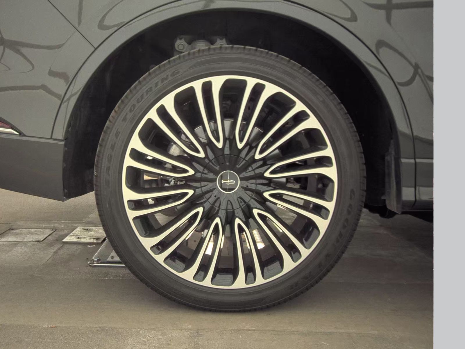 2024 Lincoln Aviator Black Label AWD