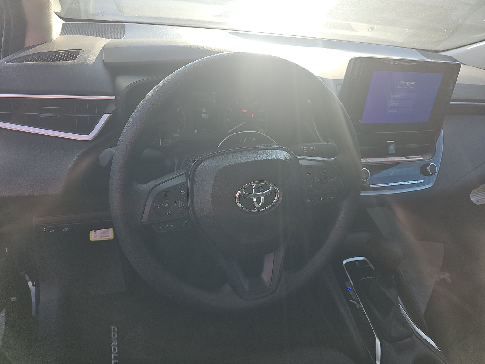 2025 Toyota Corolla LE FWD