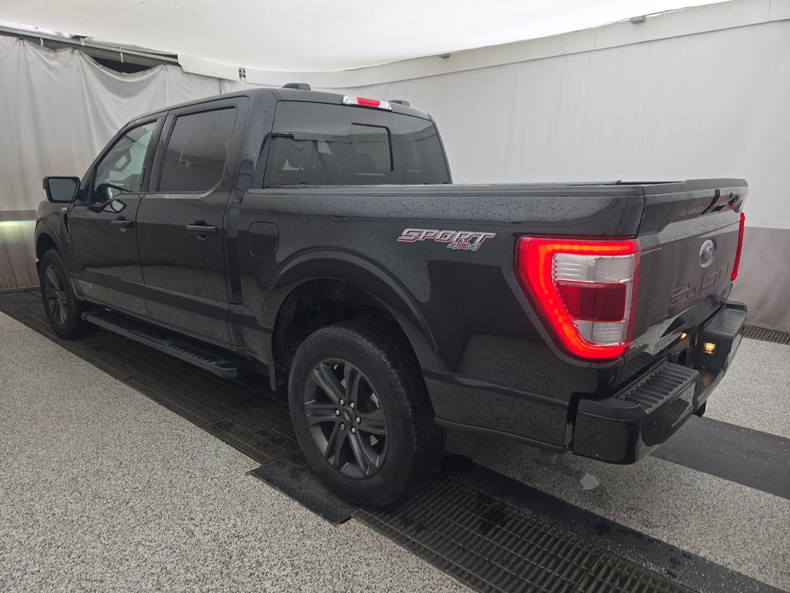 2023 Ford F-150 Hybrid Lariat AWD