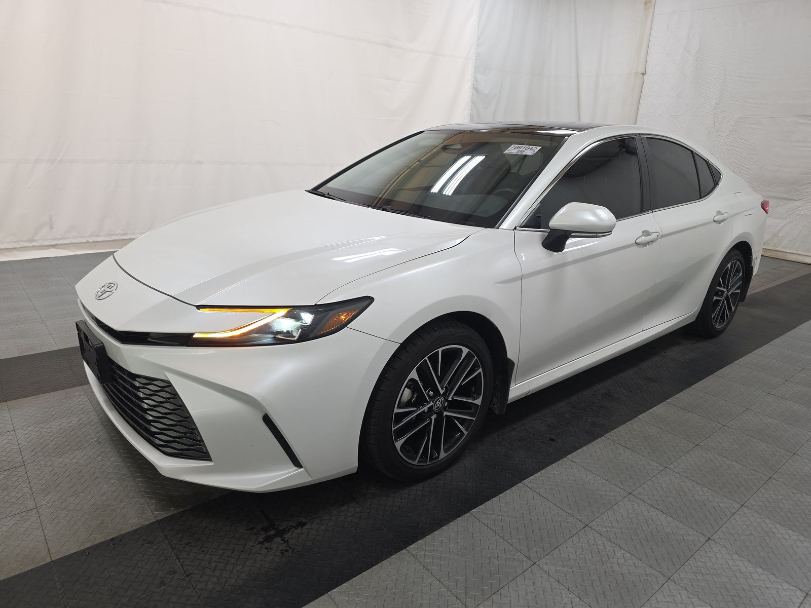 2025 Toyota Camry XLE AWD