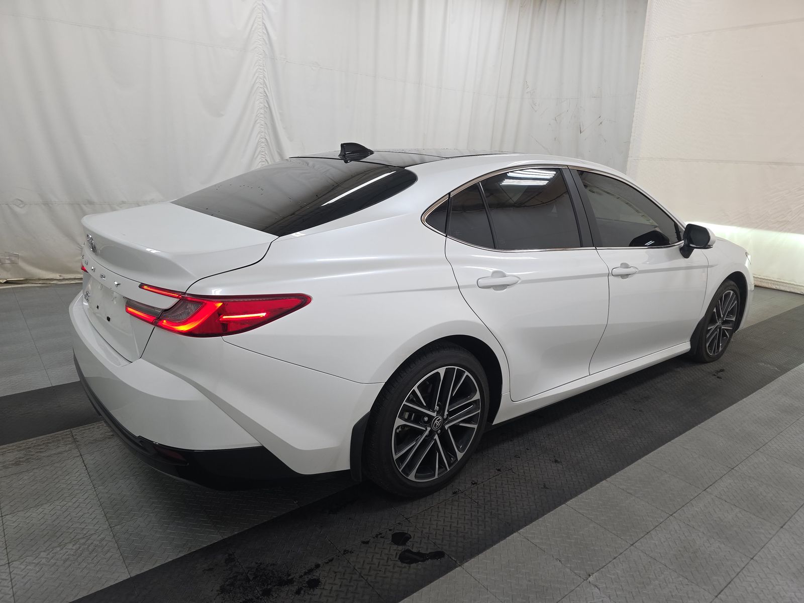 2025 Toyota Camry XLE AWD