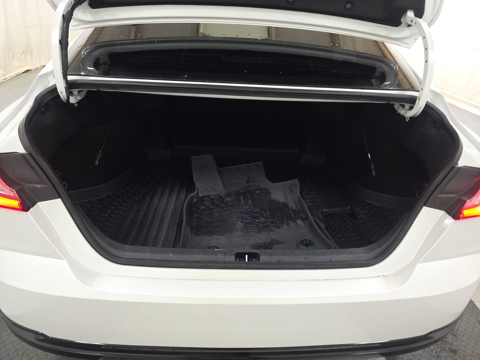 2025 Toyota Camry XLE AWD