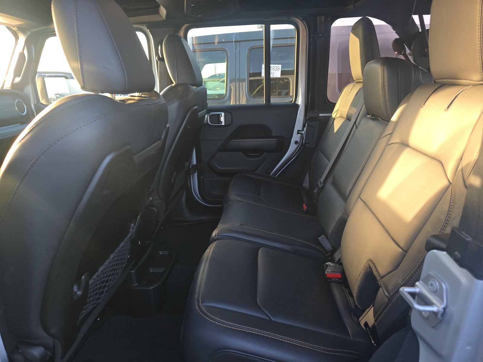 2024 Jeep Wrangler Sahara AWD