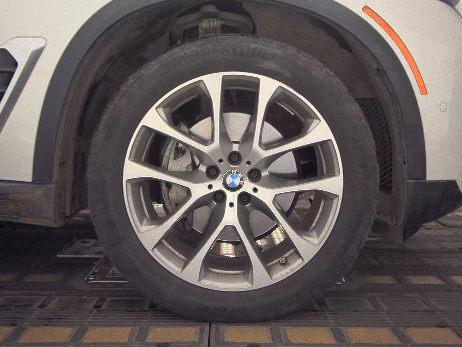 2024 BMW X5 xDrive40i AWD