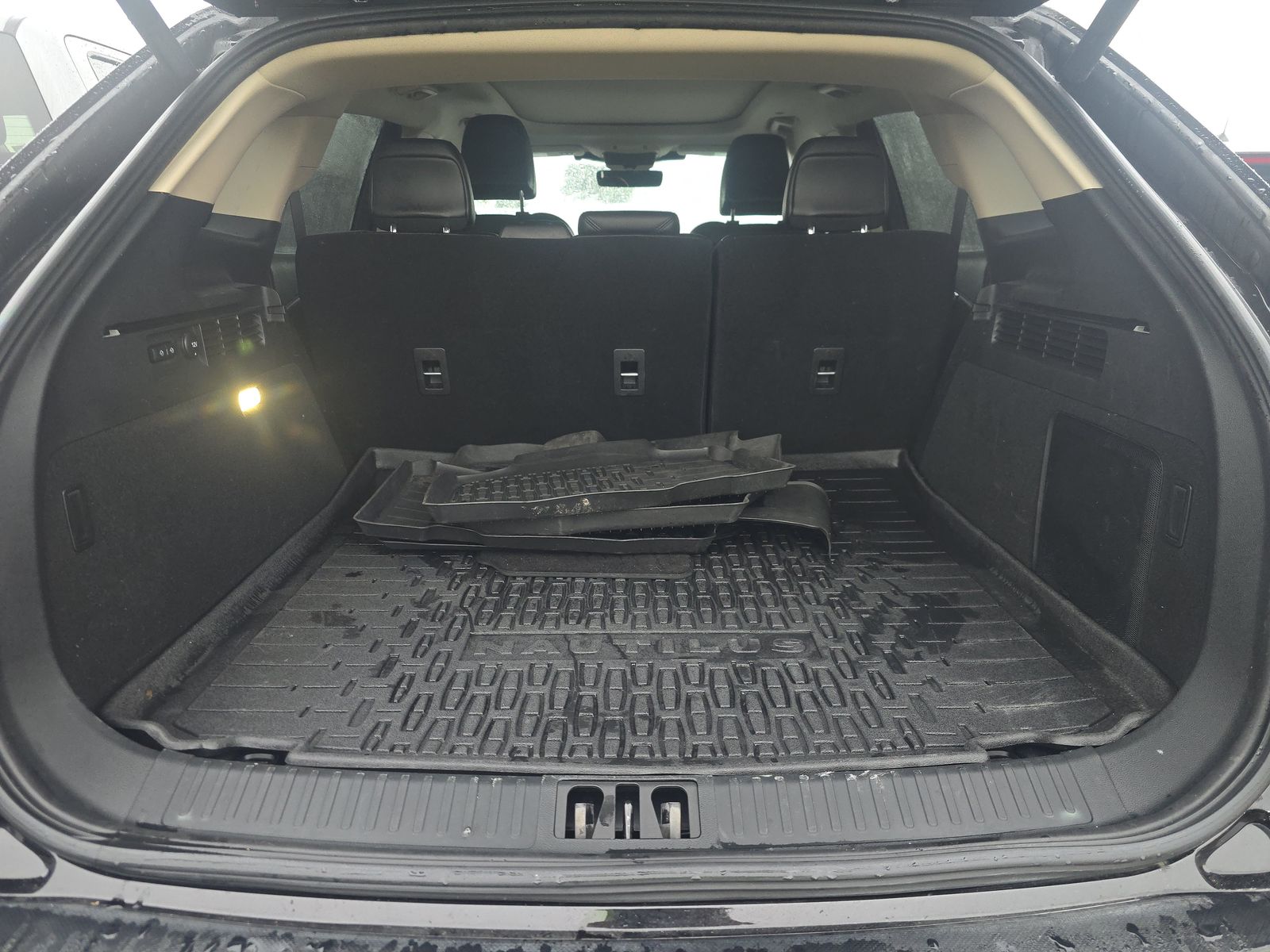 2023 Lincoln Nautilus Reserve AWD