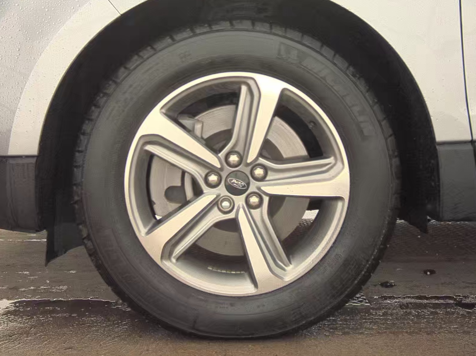 2024 Ford Edge SEL AWD