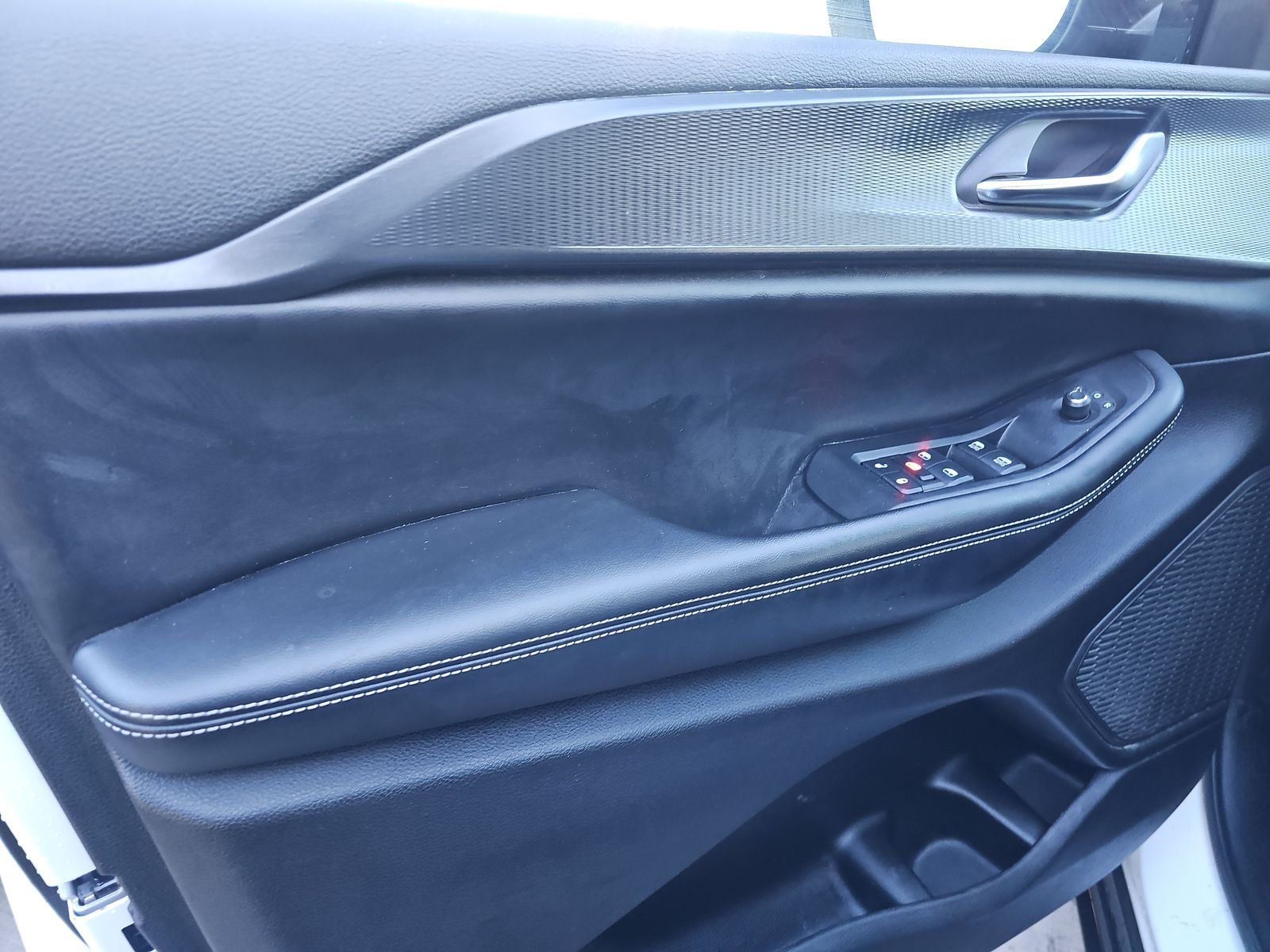 2024 Jeep Grand Cherokee Altitude AWD