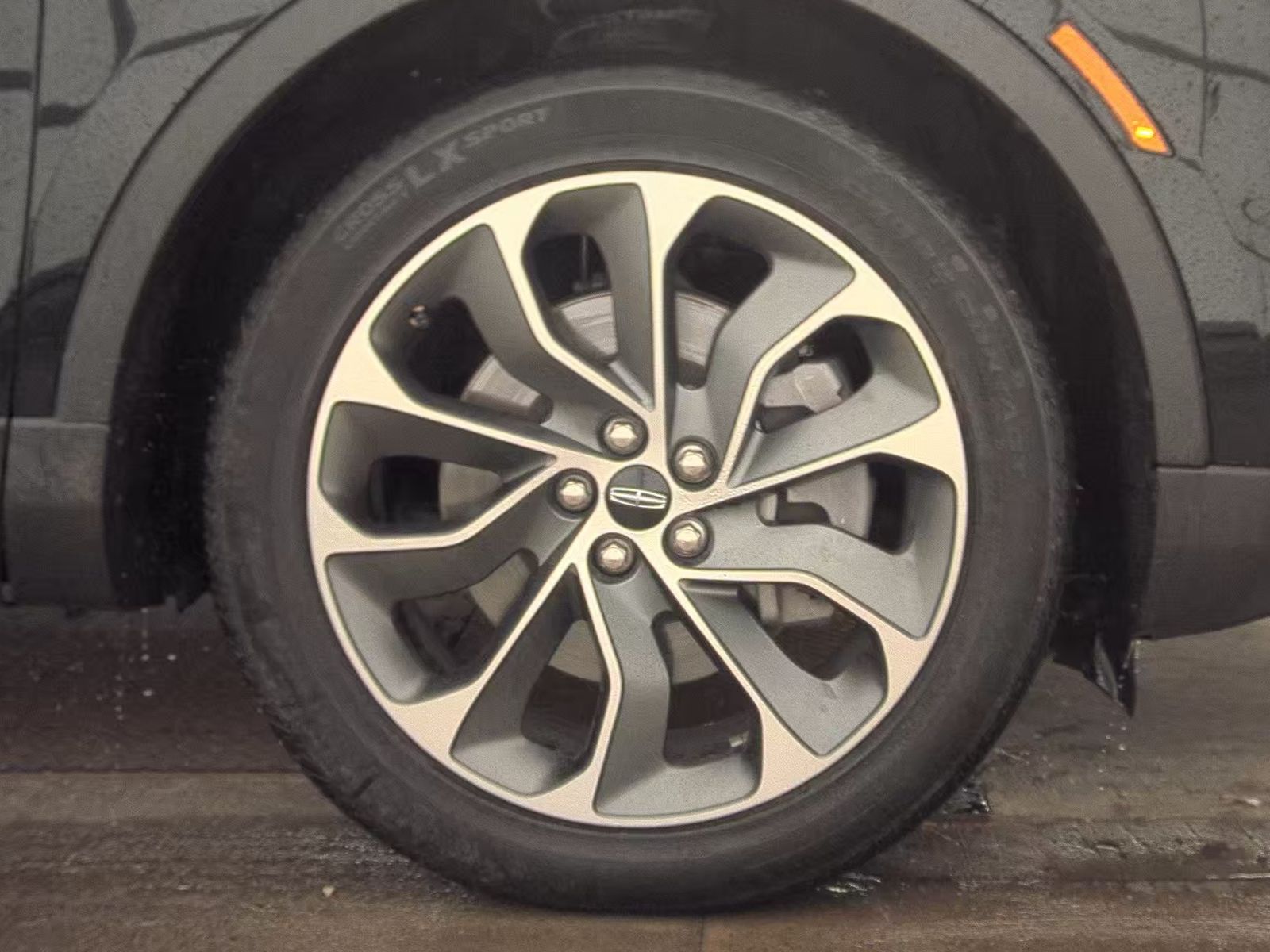 2023 Lincoln Nautilus Reserve AWD