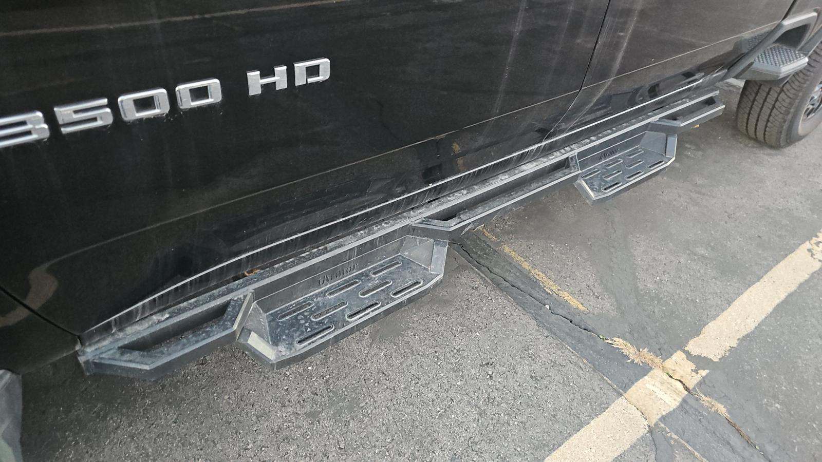 2024 Chevrolet Silverado 3500HD Work Truck AWD