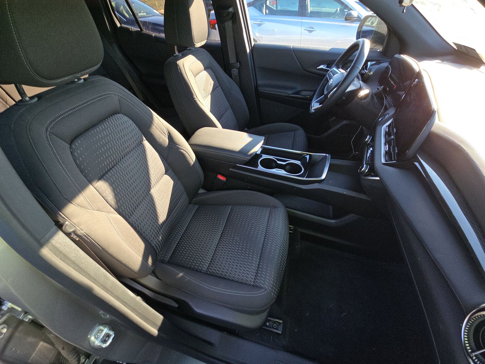 2025 Chevrolet Equinox LT FWD