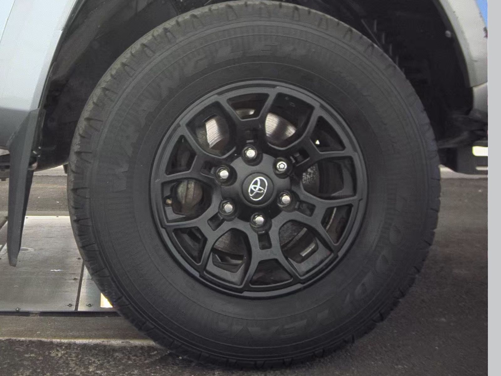 2021 Toyota Tacoma SR5 RWD