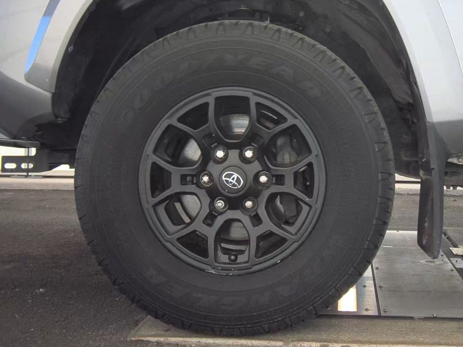 2021 Toyota Tacoma SR5 RWD