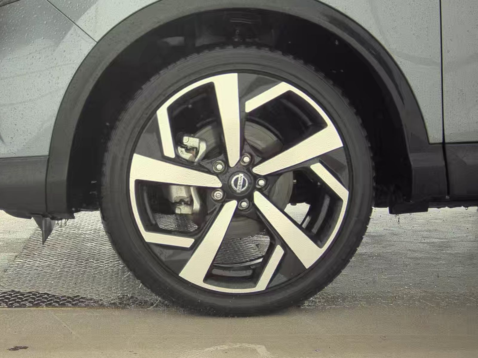 2022 Nissan Rogue Sport SL AWD