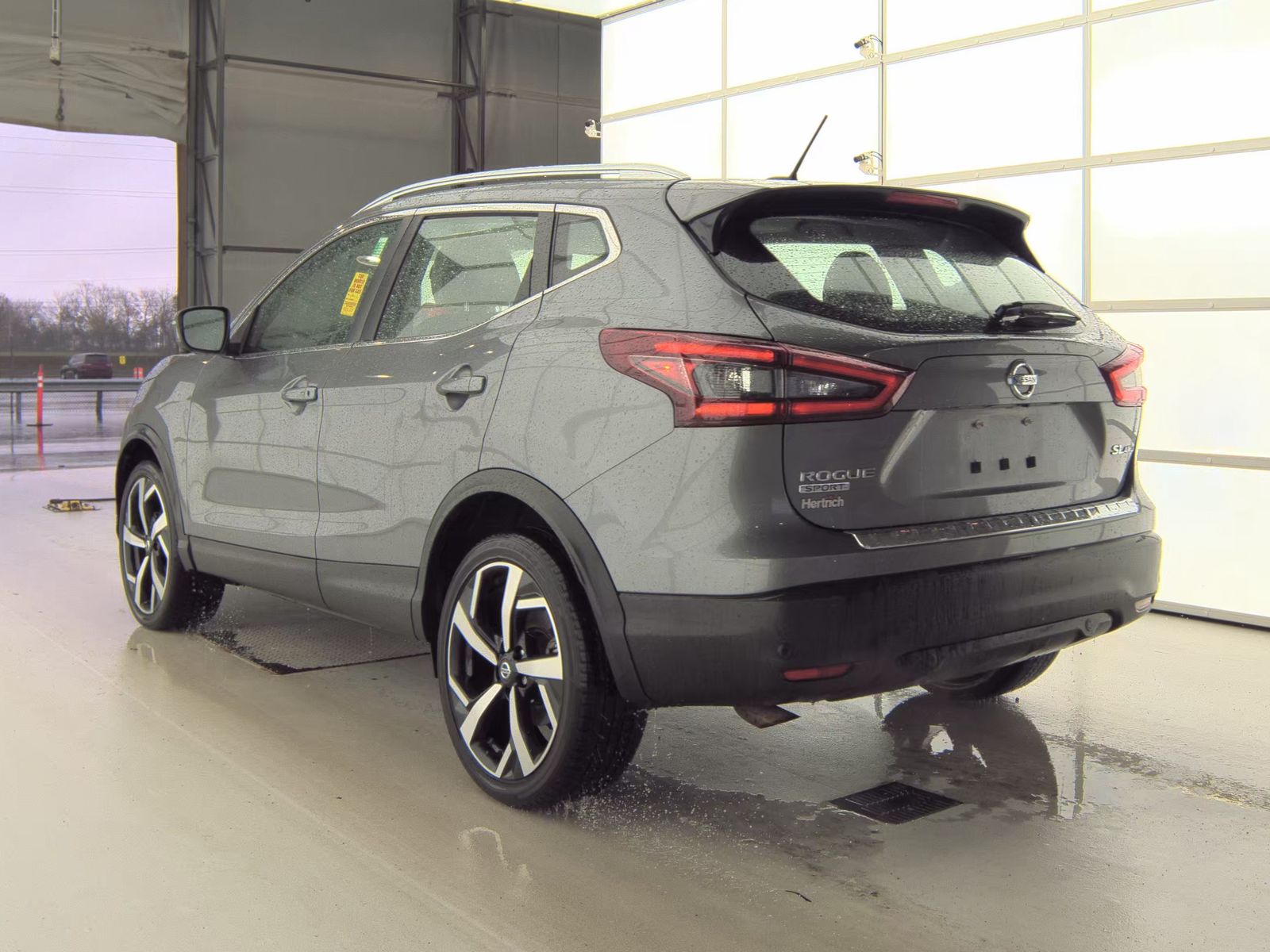 2022 Nissan Rogue Sport SL AWD