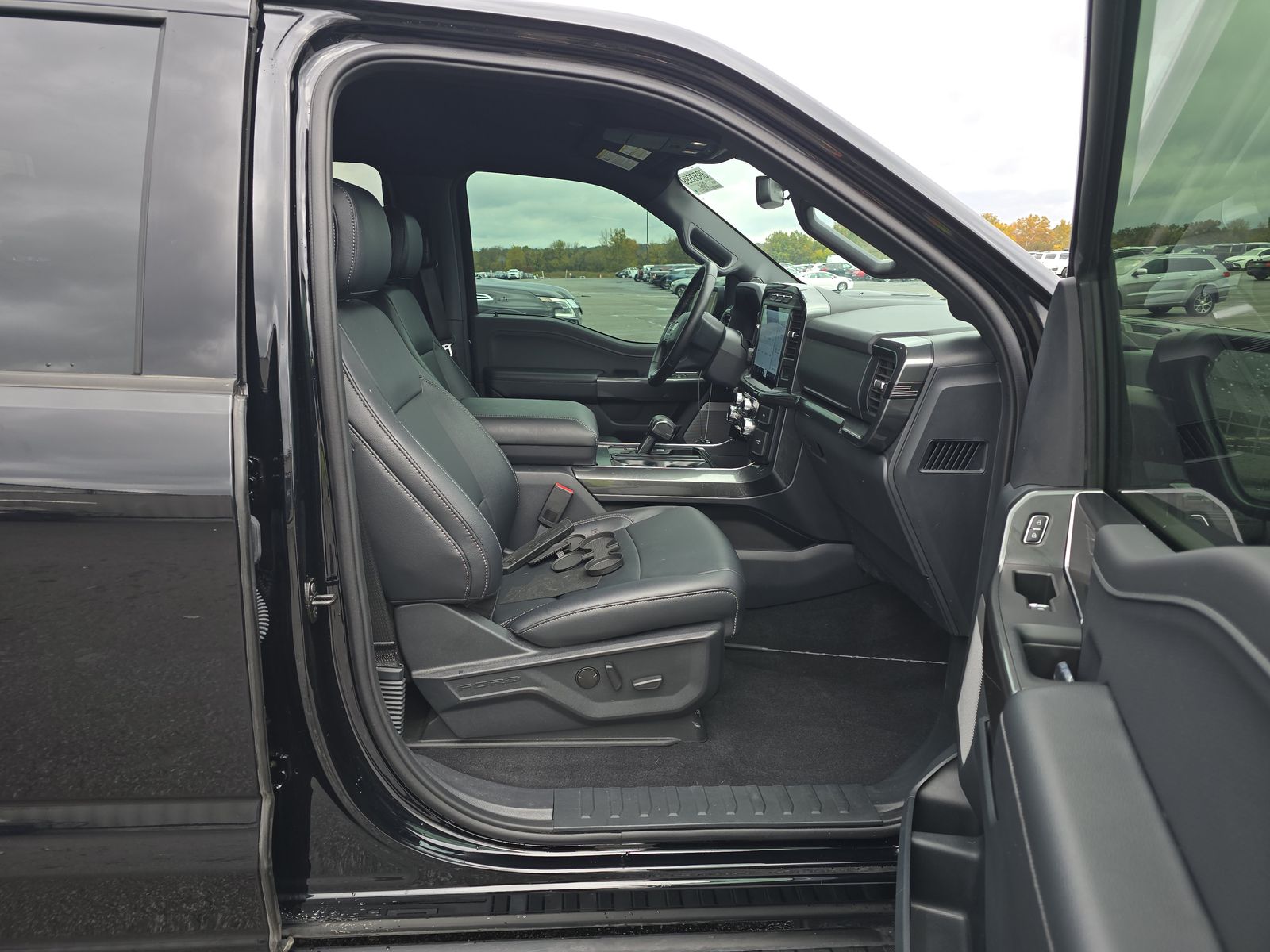 2023 Ford F-150 Hybrid XLT AWD