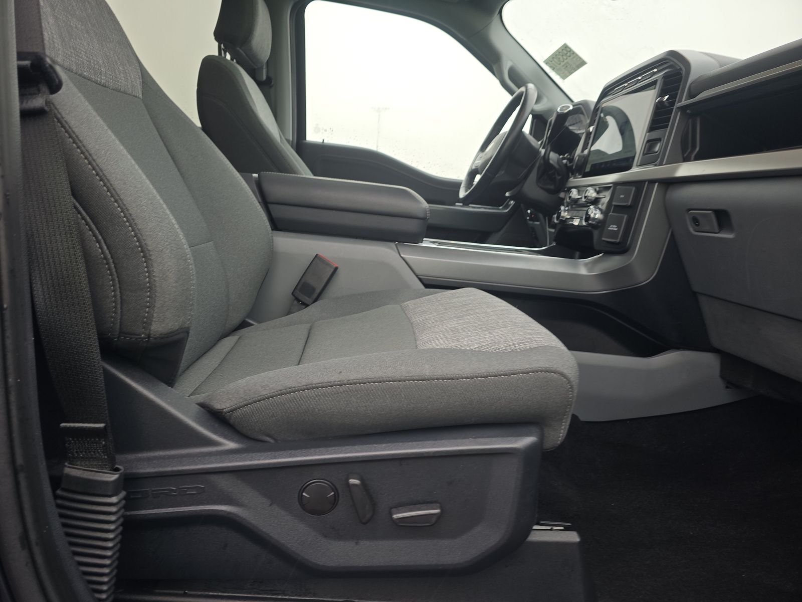 2022 Ford F-150 XLT AWD