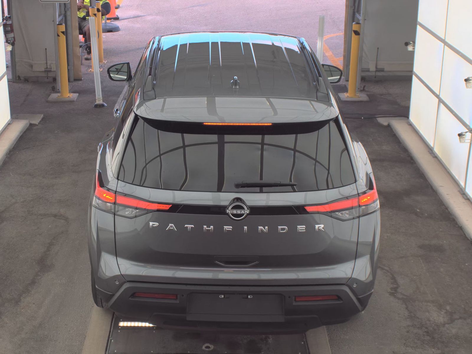 2025 Nissan Pathfinder SV FWD