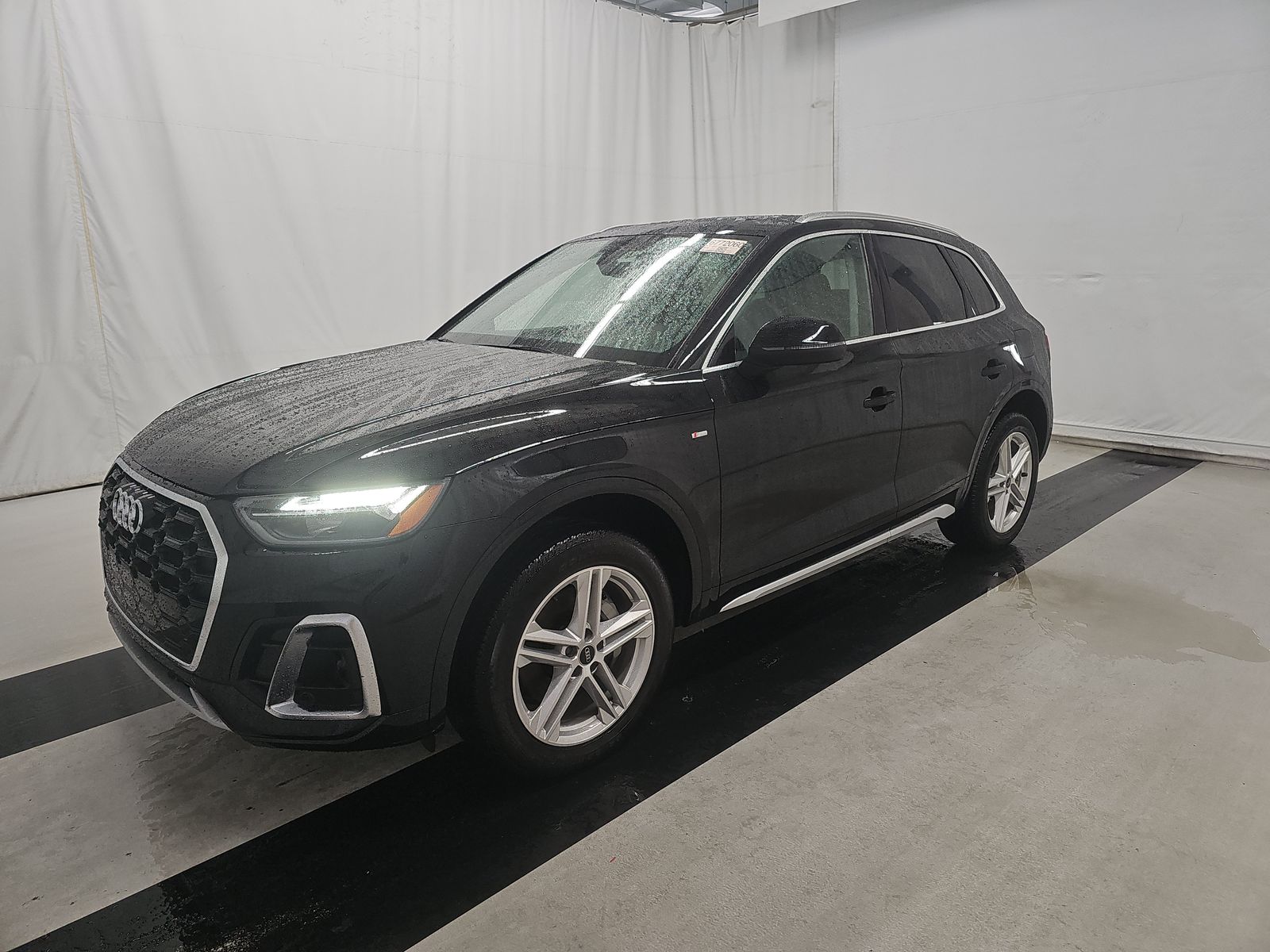 2024 Audi Q5 e Plug-In Hybrid S line Premium AWD