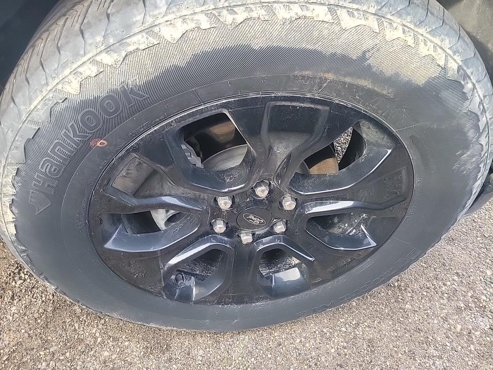 2023 Ford F-150 Lariat AWD