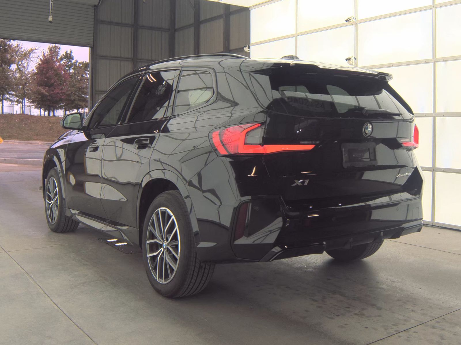 2025 BMW X1 xDrive28i AWD