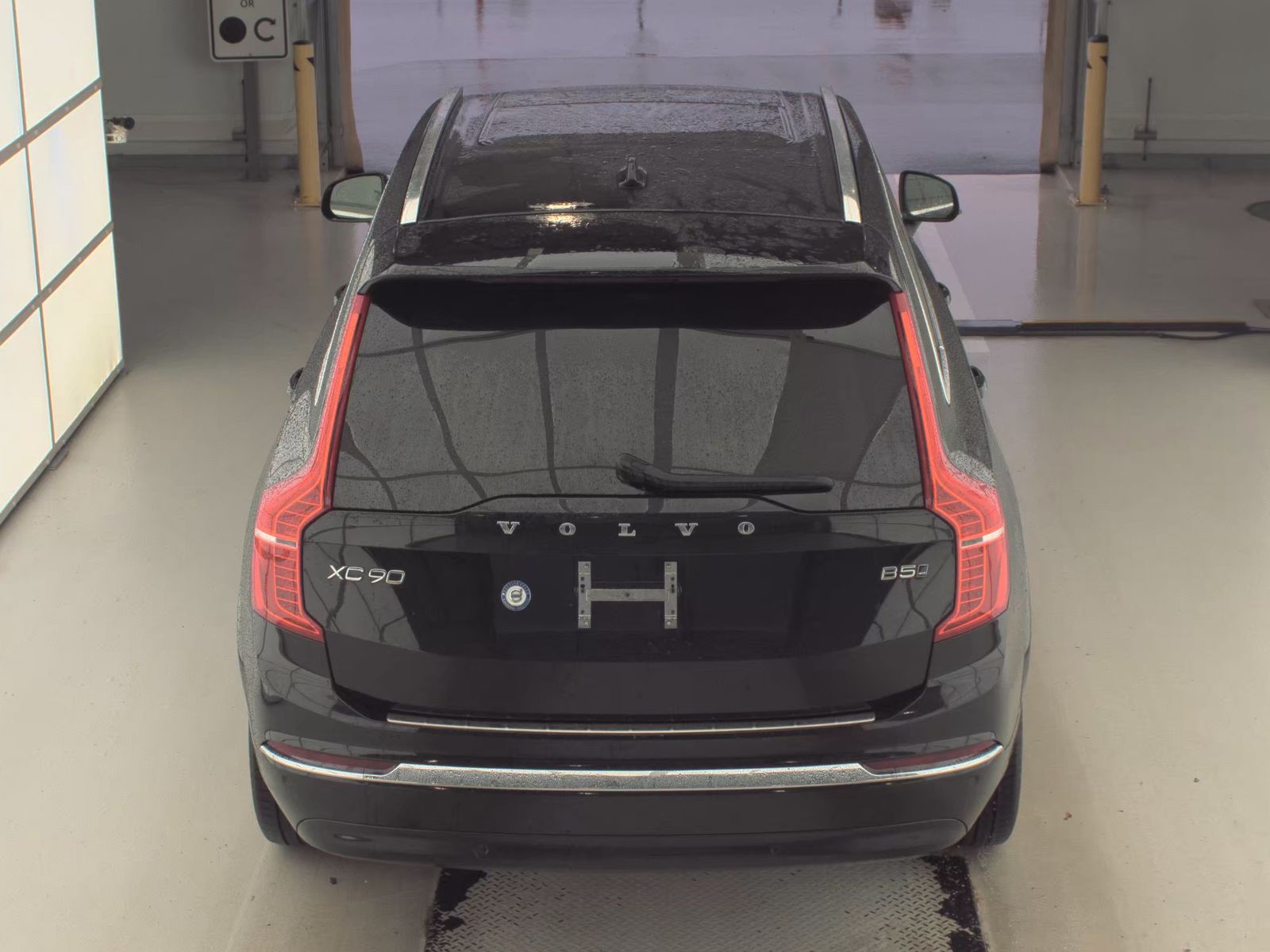 2024 Volvo XC90 B5 Plus AWD