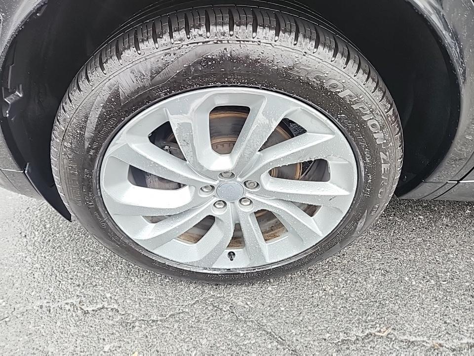 2023 Land Rover Discovery Sport S R-Dynamic AWD