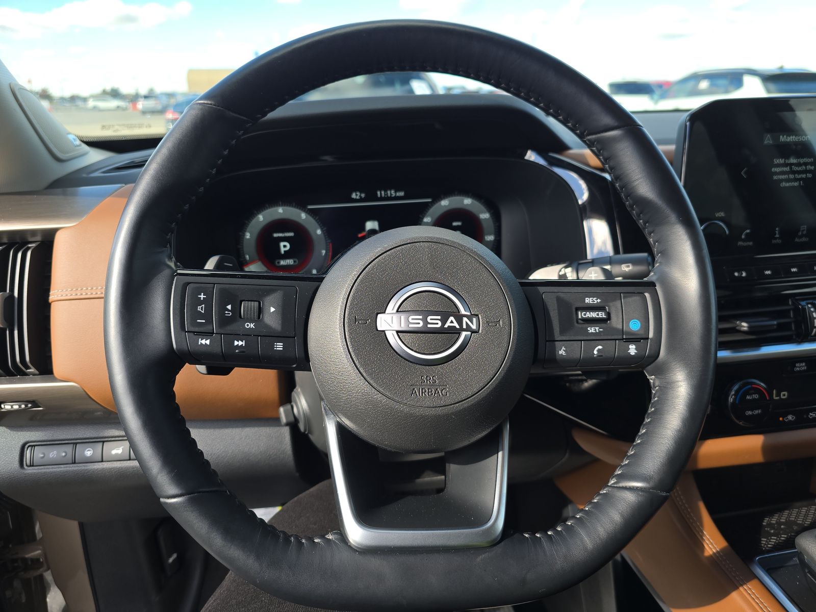 2023 Nissan Pathfinder Platinum AWD